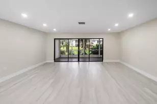 16 Stratford Dr E, Boynton Beach, FL 33436 - Photo 17