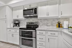6062 Glendale Dr, Boca Raton, FL 33433 - Photo 1