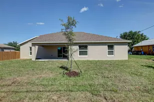 5181 NW Mayfield Ln, Port Saint Lucie, FL 34983 - Photo 37