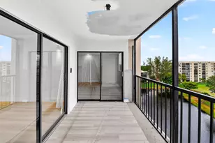 6866 Huntington Ln, Delray Beach, FL 33446 - Photo 23
