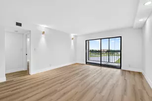 6866 Huntington Ln, Delray Beach, FL 33446 - Photo 11