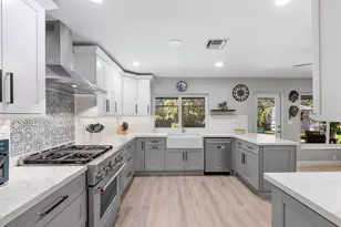 5540 SW 3rd St, Plantation, FL 33317 - Photo 5