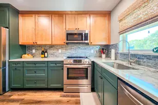 2800 Indian River Blvd, Vero Beach, FL 32960 - Photo 3
