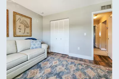 2800 Indian River Boulevard #8, Vero Beach, FL 32960 - Photo 11