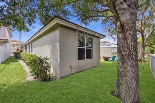 283 Mulberry Grove Rd, West Palm Beach, FL 33411 - Photo 29