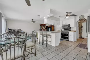 164 Meadowlark Dr, Royal Palm Beach, FL 33411 - Photo 7