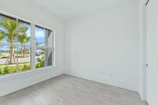138 Parkside Wy, Royal Palm Beach, FL 33414 - Photo 3