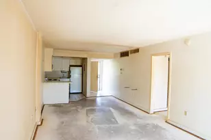1650 NE 115th St, Miami, FL 33181 - Photo 15
