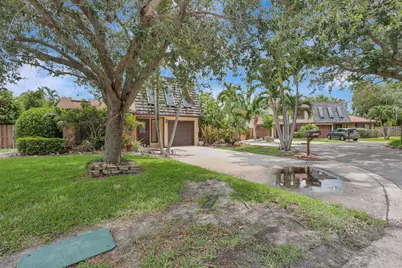 1003 Raintree Lane, Palm Beach Gardens, FL 33410 - Photo 27