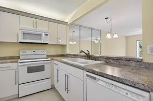 3060 Holiday Springs Blvd, Margate, FL 33063 - Photo 5