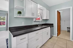 144 NW 9th Ave, Delray Beach, FL 33444 - Photo 7