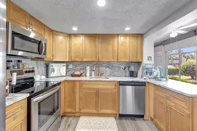 66 Capri B, Delray Beach, FL 33484 - Photo 7
