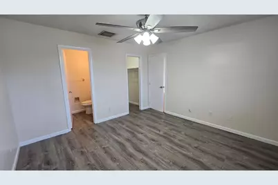 626 SW Lakehurst Drive, Port Saint Lucie, FL 34983 - Photo 11