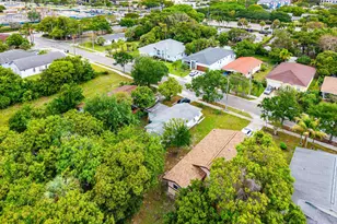 156 Pearl St, Boca Raton, FL 33432 - Photo 9