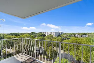 470 Executive Center Dr, West Palm Beach, FL 33401 - Photo 11