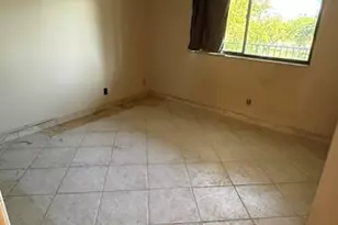 2238 N Cypress Bend Dr, Pompano Beach, FL 33069 - Photo 19