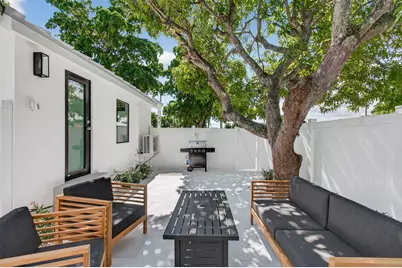 515 NW 1st Street, Delray Beach, FL 33444 - Photo 17