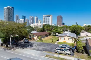 638 SW 4th Ave, Fort Lauderdale, FL 33315 - Photo 1