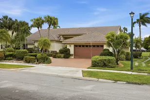 10330 Silver Lake Dr, Boca Raton, FL 33428 - Photo 5