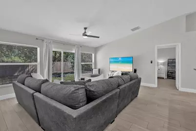 538 SW Comet Terrace, Port Saint Lucie, FL 34953 - Photo 39