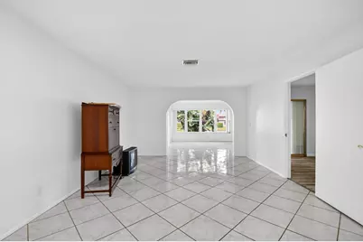 2886 E Fernley Dr Drive E #9, West Palm Beach, FL 33415 - Photo 7