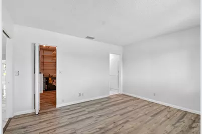 2886 E Fernley Dr Drive E #9, West Palm Beach, FL 33415 - Photo 27