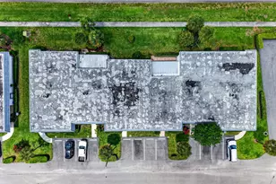 2886 E Fernley Dr Dr E, West Palm Beach, FL 33415 - Photo 41