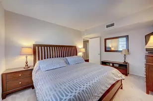 823 Cypress Blvd, Pompano Beach, FL 33069 - Photo 9