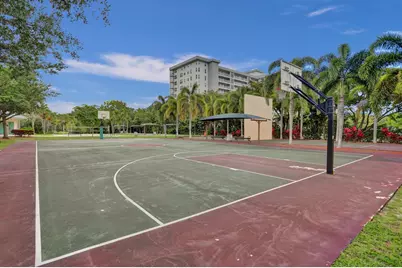 823 Cypress Boulevard #201, Pompano Beach, FL 33069 - Photo 19