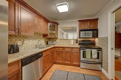 823 Cypress Boulevard #201, Pompano Beach, FL 33069 - Photo 5