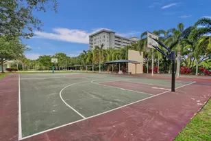 823 Cypress Blvd, Pompano Beach, FL 33069 - Photo 19