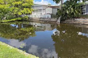 1670 SW 85th Ave, Davie, FL 33324 - Photo 5