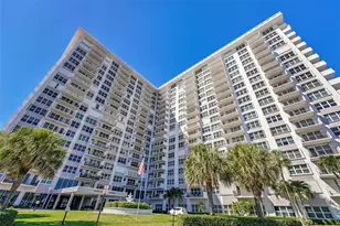 405 N Ocean Blvd, Pompano Beach, FL 33062 - Photo 27