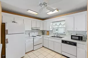 6531 SE Federal Hwy, Stuart, FL 34997 - Photo 7