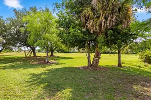 2920 Twin Oaks Way, Wellington, FL 33414 - Photo 31