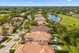 2920 Twin Oaks Way, Wellington, FL 33414 - Photo 31
