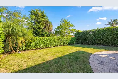 2920 Twin Oaks Way, Wellington, FL 33414 - Photo 31