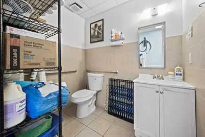 101 NE 2nd Avenue, Deerfield Beach, FL  - Photo 19
