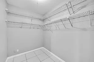 1713 Whitehall Dr, Davie, FL 33324 - Photo 25