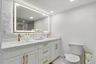 5280 N Ocean Dr, Riviera Beach, FL 33404 - Photo 15