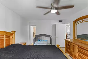 8990 S Hollybrook Blvd, Pembroke Pines, FL 33025 - Photo 35