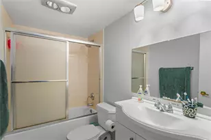8990 S Hollybrook Blvd, Pembroke Pines, FL 33025 - Photo 33