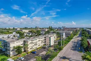 1333 E Hallandale Beach Blvd, Hallandale Beach, FL 33009 - Photo 25