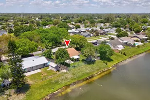 1392 Thornridge Ln, Royal Palm Beach, FL 33411 - Photo 45