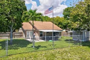 1392 Thornridge Ln, Royal Palm Beach, FL 33411 - Photo 49