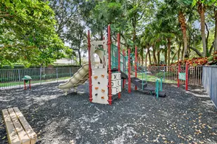 2408 NW 67th St, Boca Raton, FL 33496 - Photo 77