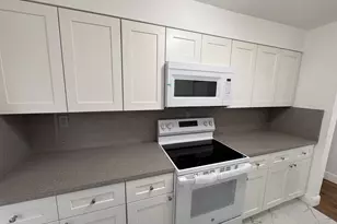 11 NW 56th St, Oakland Park, FL 33309 - Photo 21