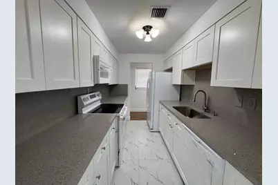 11 NW 56th Street, Oakland Park, FL 33309 - Photo 17