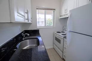 1727 Liberty St, Hollywood, FL 33020 - Photo 5