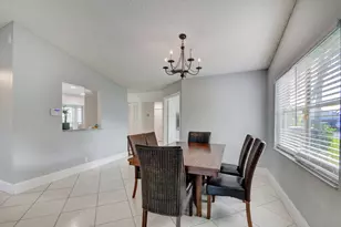 2519 Country Golf Dr, Wellington, FL 33414 - Photo 7